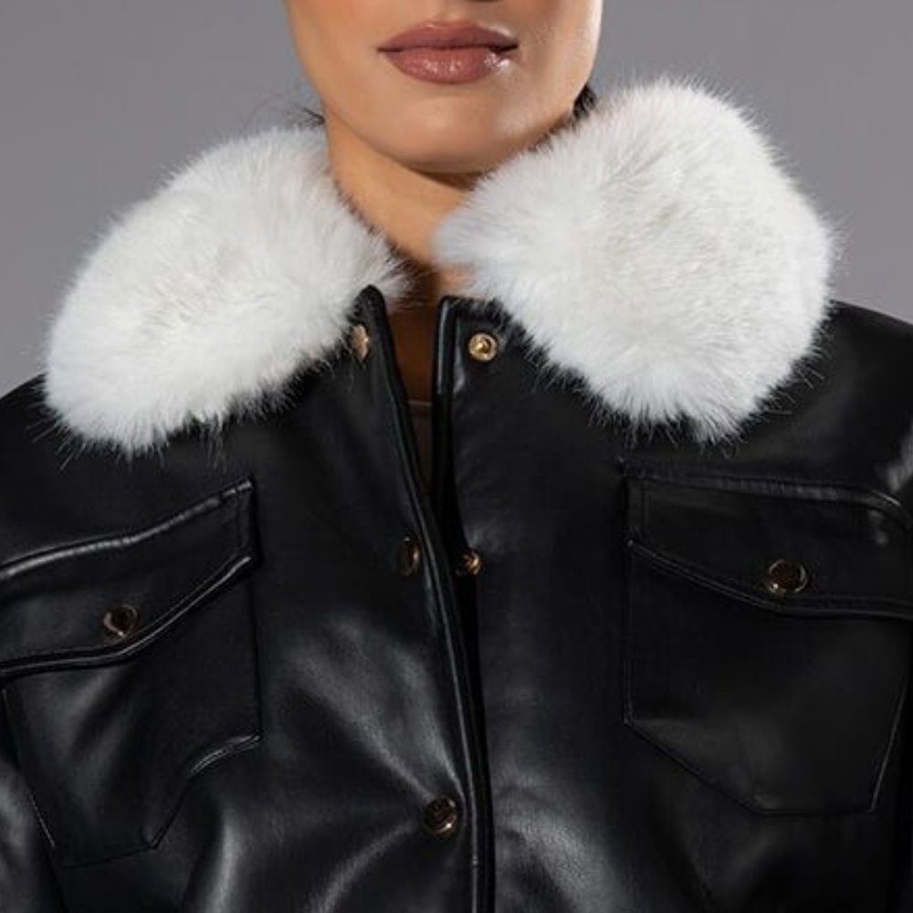 Miz Box Me Out Black Vegan Oversized Button-Up Coat w/ Fur Collar & Wrists L XL - Picture 3 of 9